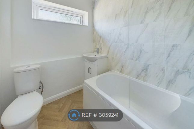 Henniker Road, Ipswich photo 3