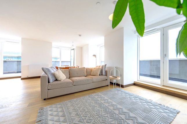 Flat for sale in Station Square, Cambridge CB1