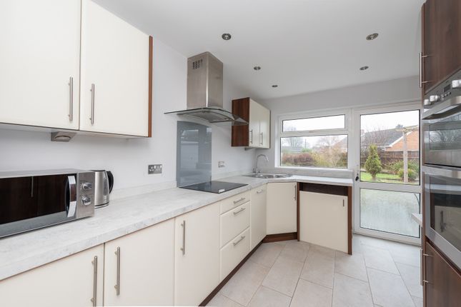 4, Meadow Walk, Pensby photo 2