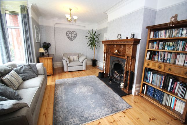 15 Spennithorne Road, Urmston photo 2