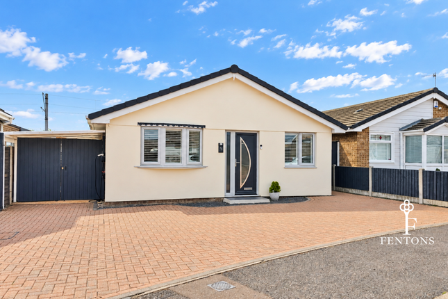 3-bed detached on 76, Sycamore Way, Kirby Cross, £350,000
