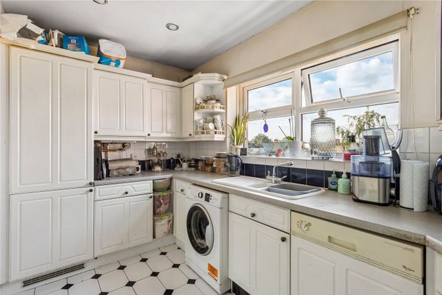 53, Elderfield Place, London photo 4