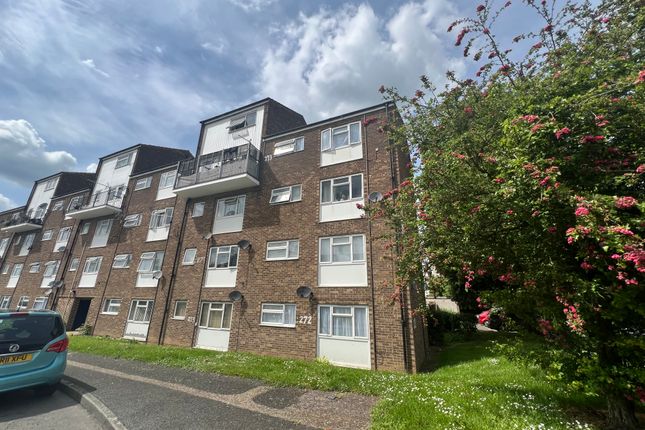 Flat to rent in Rivermill, Harlow