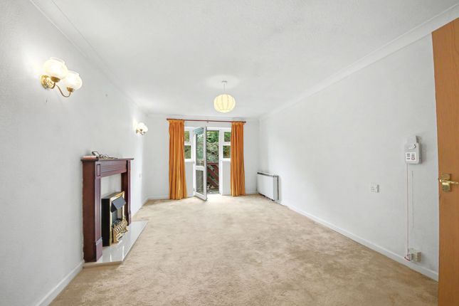 Flat 15, Willow Mead Wildern Lane, Southampton photo 4