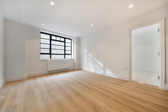 Flat 5, Talent Factory Apartments, 8-12 Barmeston Road, London photo 3