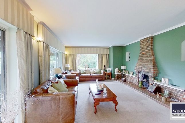 2, Silver Street, Goffs Oak photo 4