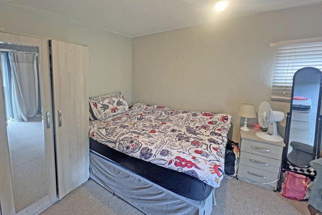 56, Majestic Way, Telford photo 5