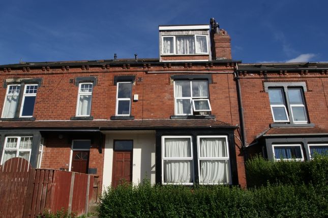 Terraced house to rent in Headingley Avenue, Headingley, Leeds