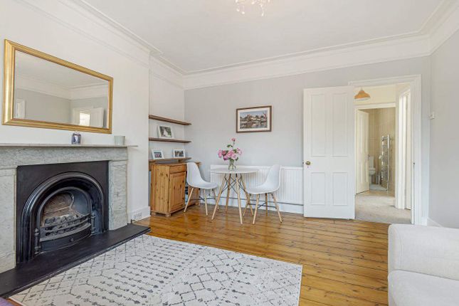 Flat for sale in Stanwick Road, London