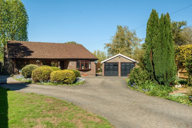 3-bed house on 137, Nash Grove Lane, Wokingham, £925,000