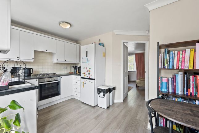 9 Harrier Road, Warrington photo 3