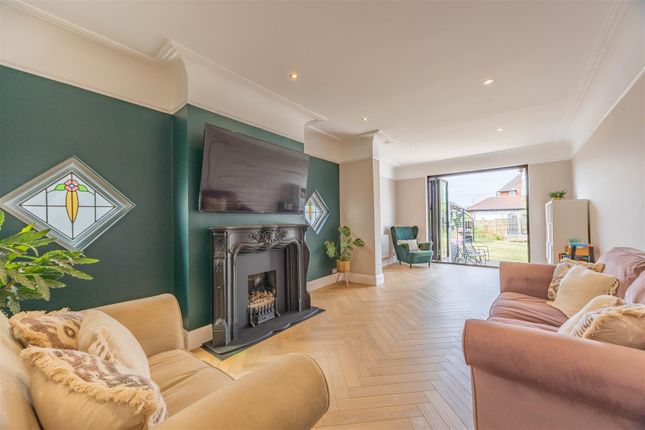 19, Drake Road, Chalkwell photo 2