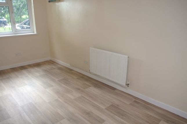 Detached bungalow to rent in Selly Oak Road, Bournville, Birmingham