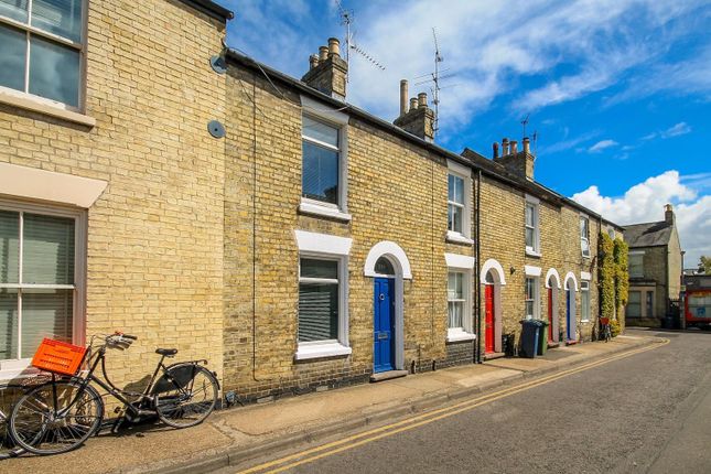 Thumbnail Terraced house to rent in Norfolk Street, Cambridge