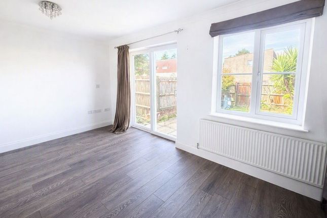 5 Shepperd Terrace, Howe Road, Gosport photo 3