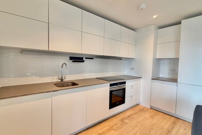 Olympic Way, Wembley photo 2