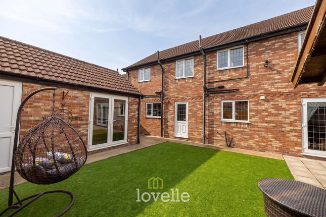7 Burnham Reach, Cleethorpes photo 4