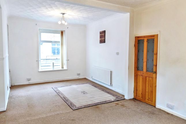 115, Pontshonnorton Road, Pontypridd photo 2