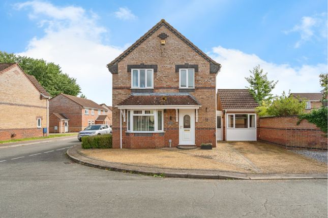 12, Hazel Road, Attleborough photo 2