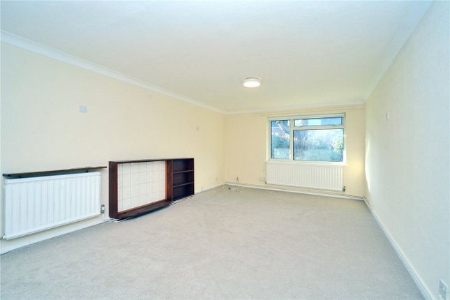Flat 19, Well House,, Woodmansterne Lane, Surrey photo 2