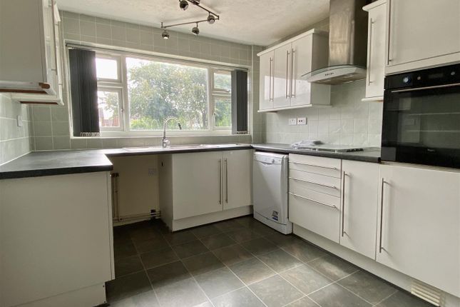 Warwick Green, Bedworth photo 2