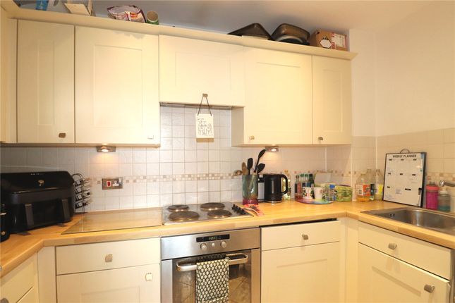 35, Prospect Place, Woking photo 2