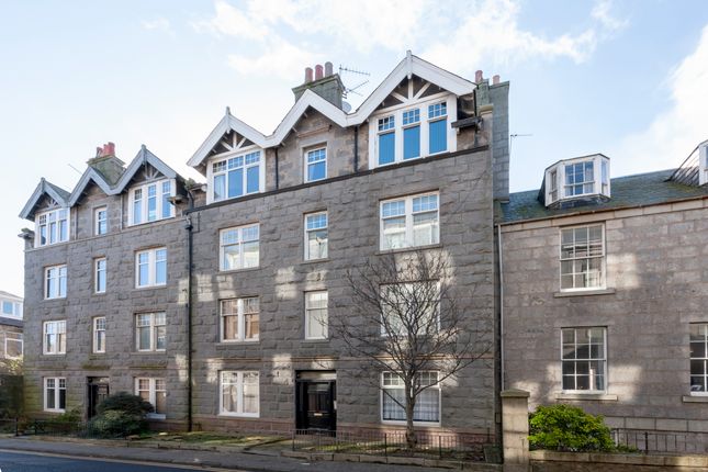 Flat for sale in 5 Dee Place, The City Centre, Aberdeen