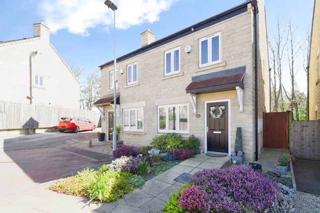 21, Squires Gardens, BARNSLEY photo 2