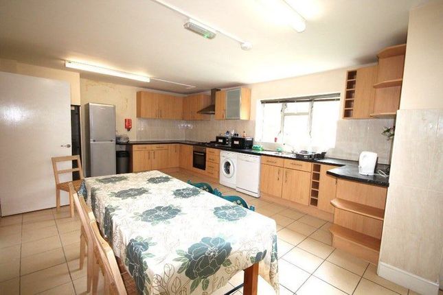 Shared accommodation to rent in Mill Farm Crescent, Hounslow