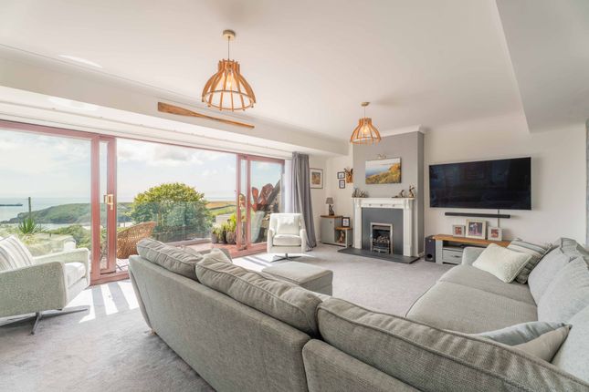 2nd Floor Living Room
