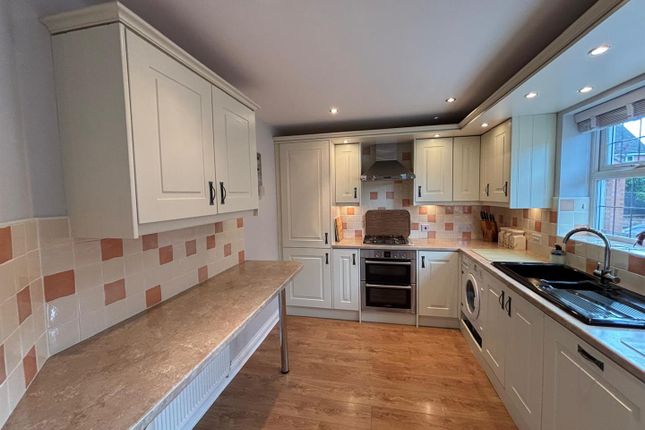 71, The Orchard, Leven Beverley photo 3