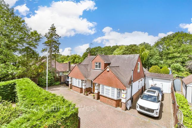 213, Smallfield Road, Horley photo 2