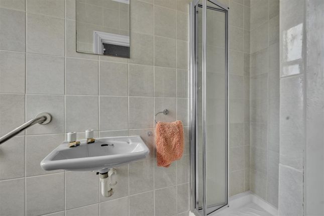 Separate W/C &amp; Shower Room