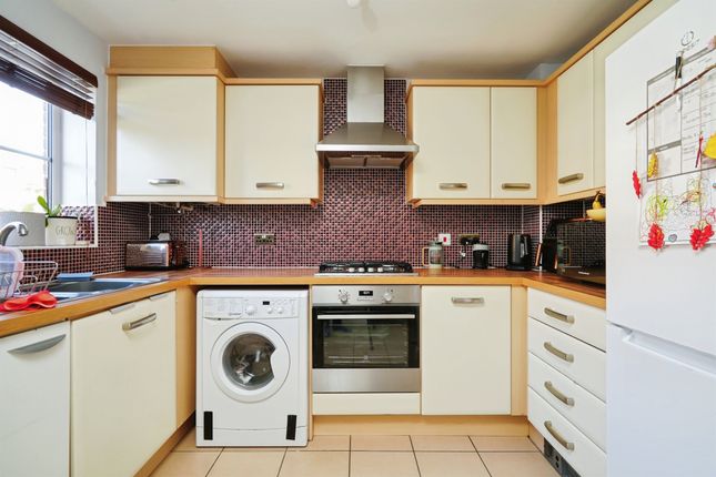 5, Maple Road, Didcot photo 2