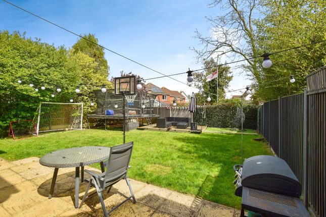 6, Amber Rise, Sittingbourne photo 4