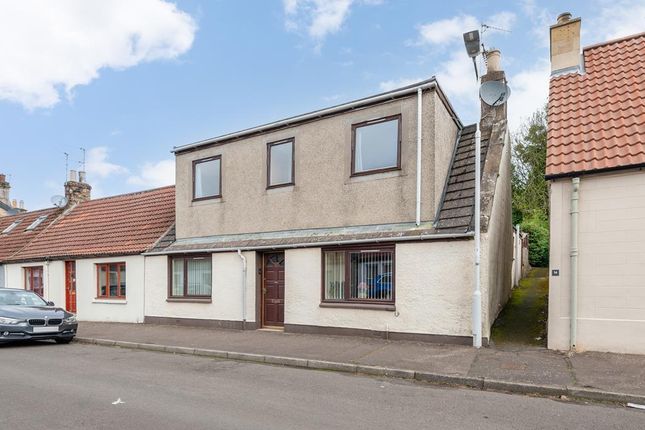Thumbnail End terrace house for sale in Well Street, Cupar