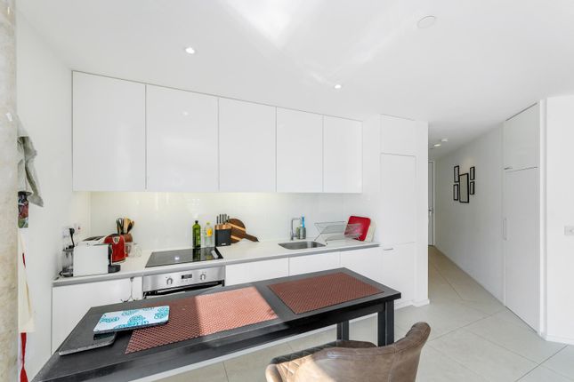 Apartment M4, Nottingham One Entrance D, Canal Street, Nottingham photo 4