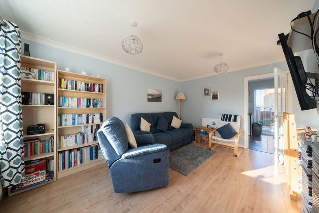 50 Woodlark Drive, Cambridge photo 3