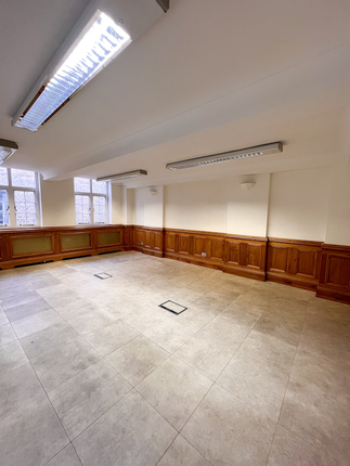 Office to let in Artillery Passage, London