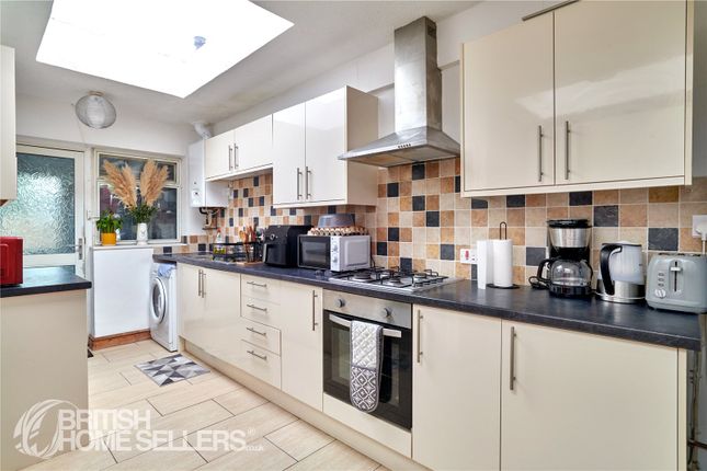 56, Whiteman Street, Wiltshire photo 3