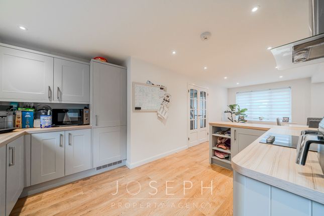 32 Egglestone Close, Ipswich photo 5