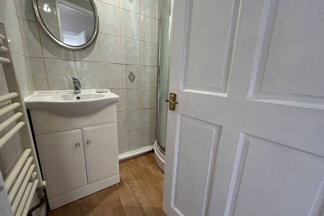 45 Circular Road, Birmingham photo 4