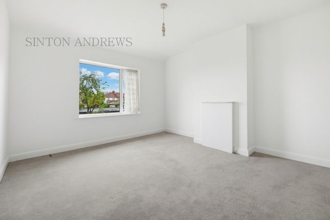 Nestles Avenue, London photo 3