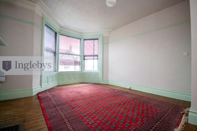 Flat 2, 17, Windsor Road, Saltburn-By-The-Sea photo 4