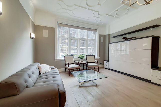 Studio for sale in Cadogan Gardens, Sloane Square, London