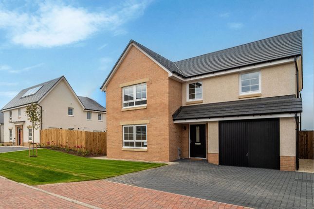 External View Of 4 Bedroom Craighall