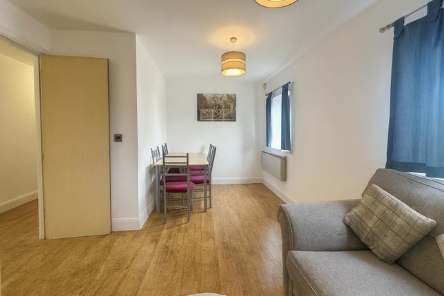 Apartment 7, 15, Rickman Drive, Birmingham photo 2