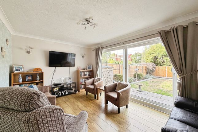11, Curlieu Close, Warwick photo 5
