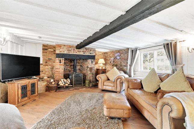 2 Mill Hill Farm Cottages,, Chalk Street, Chelmsford photo 5
