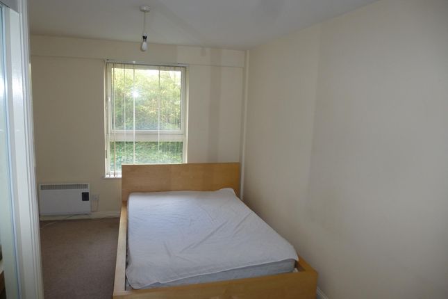 Flat to rent in Act92 Wallace Street, Glasgow